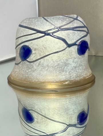 25ca5b18 ce3c 4396 bb79 1d67450dc81d