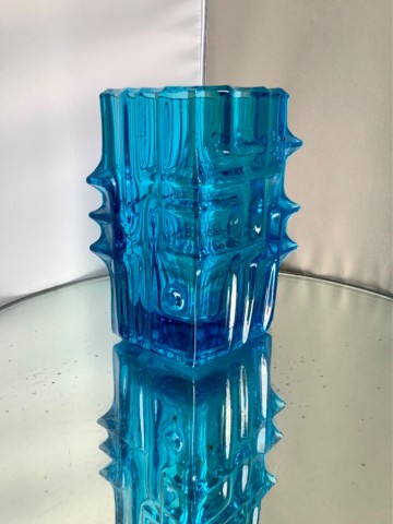 281d5651 6018 4777 9fec 63a3308ff0c6