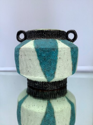 2bf598b1 3b27 4f91 a7b4 7735f2f4ce47