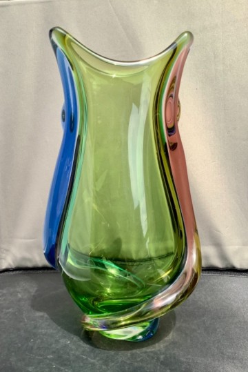 32ca0e55 b8f9 49bf b75d 9c0e9ad632ff