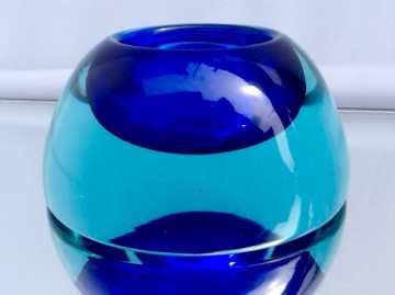 558e1ead f737 4aee a73f 27cb7572118d