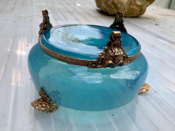 797ff2c9 b0b4 4d3c bfec db427687a653