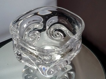 7d1a293f 24aa 4d53 9e14 6bf091144686