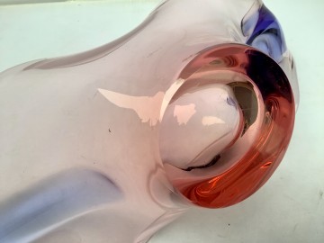 8e8a9592 8d50 4e33 888a 48105fd2ed6f