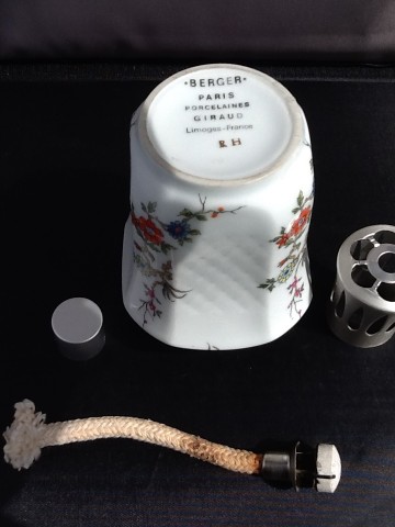 931ccbf2 86de 4c43 ac07 89a6ca915880