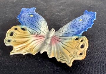 9fb155bc 0440 406f 91af 64302eca78da