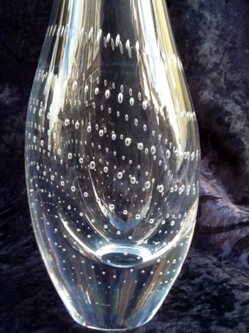 Vicke Lindstrand vaas met luchtbellen,Kosta 1960.