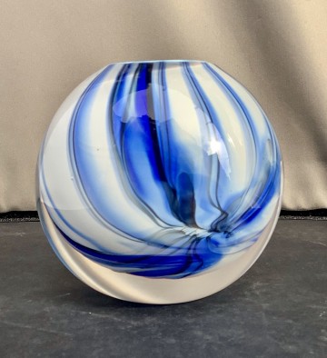 Cd553543 fa16 40c6 b4c4 1ca693f4e7d8