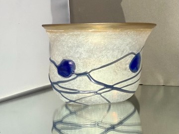 Eab71bd1 e207 414e 8a73 8260bf9266c1