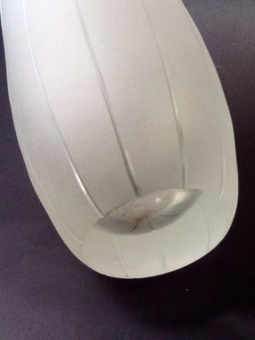 Grote kristallen geslepen gesatineerde vaas