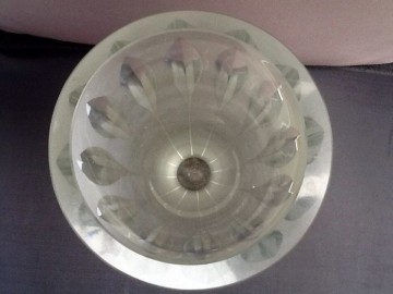 Grote kristallen geslepen gesatineerde vaas