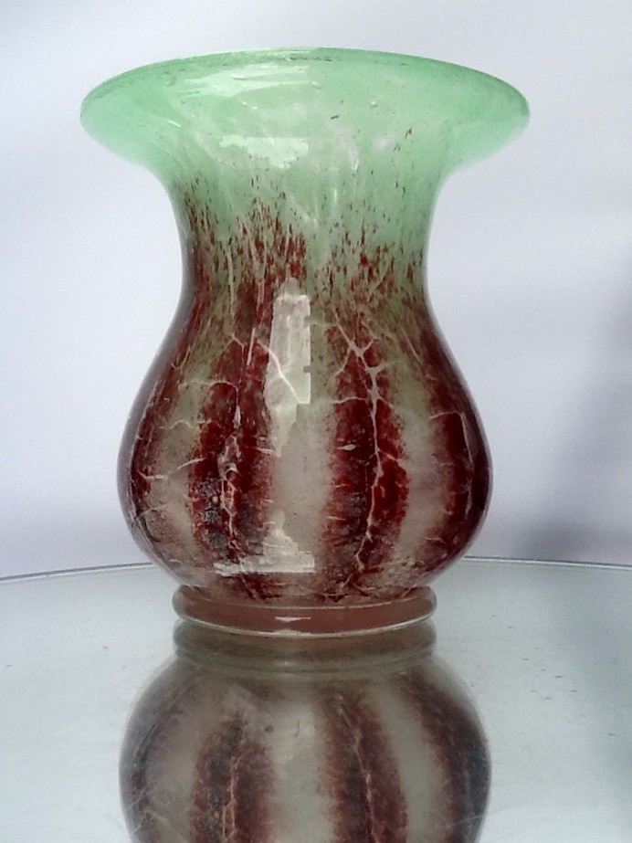 WMF Ikora vaas - Divers glas - De Colibri antiek en curiosa